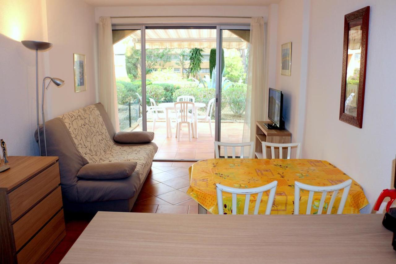 T2 BORMES LES MIMOSAS, La Faviere à 5 mn à pieds de la plage Extérieur photo