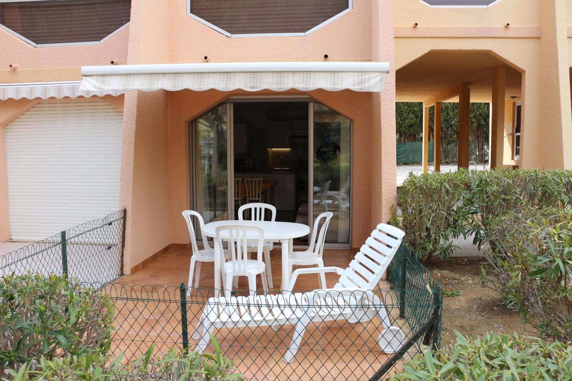 T2 BORMES LES MIMOSAS, La Faviere à 5 mn à pieds de la plage Extérieur photo